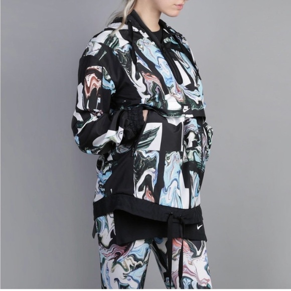 Nike Women’s Black/White Print Half-Zip Hooded Pullover jacket BQ6783-010 SZ M - Picture 7 of 11